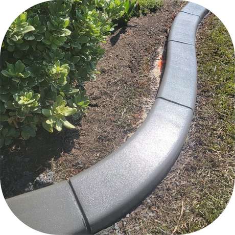 Plain Smooth stamped concrete curb pattern installed by Killer Curbz